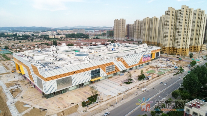 淮北万达广场外立面幕墙完工 预计9月28正式开业